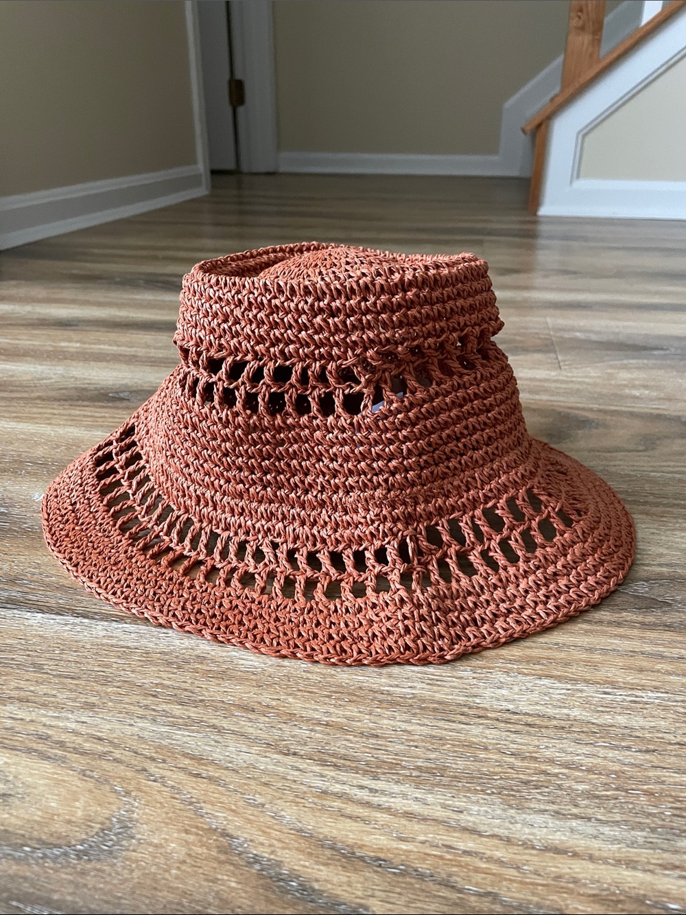 Madewell Lantern Straw Hat in Dark Copper